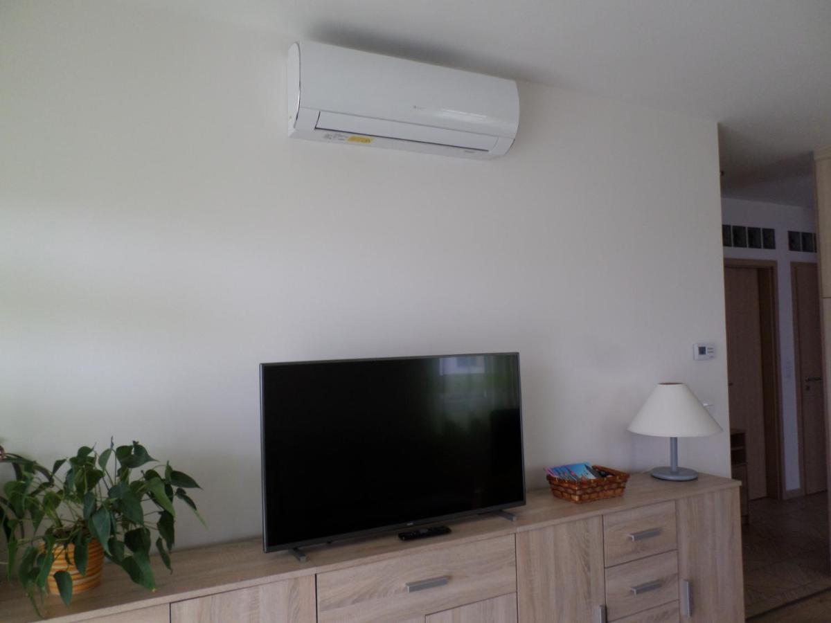 Lakoparki Apartman Veszprém Zewnętrze zdjęcie