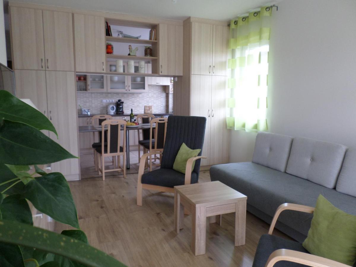Lakoparki Apartman Veszprém Zewnętrze zdjęcie